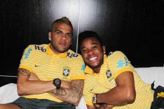 Daniel Alves e Robinho