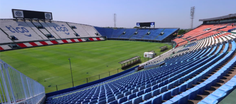 Estádio Defensores del Chaco, em Assunção, no Paraguai