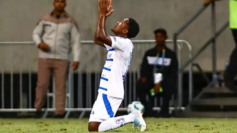 Luis Sinistera no Cruzeiro