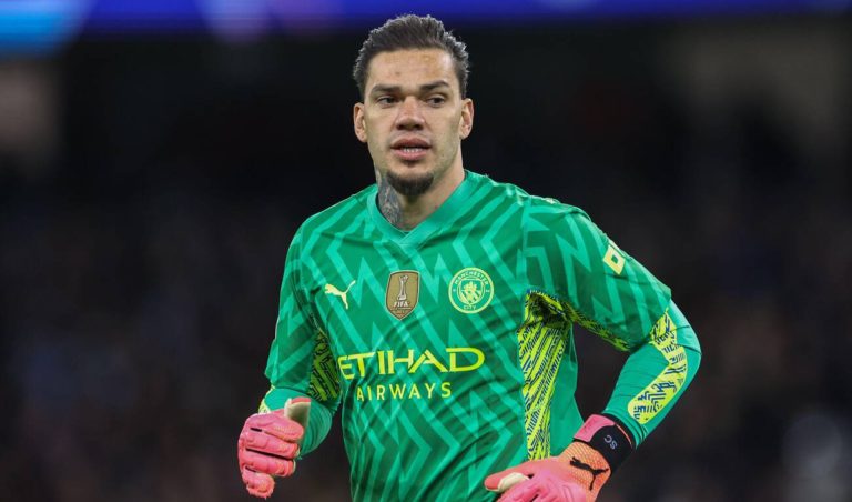 Fim de ciclo? Manchester City toma decisão surpreendente sobre Ederson