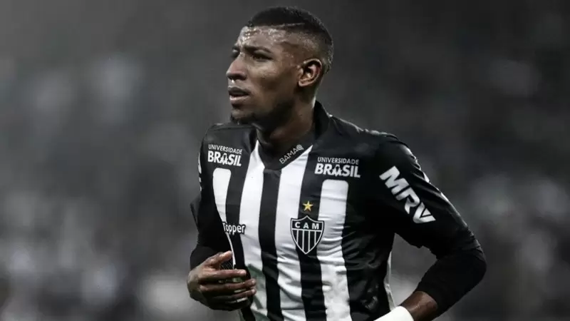 Emerson Royal no Atlético MG