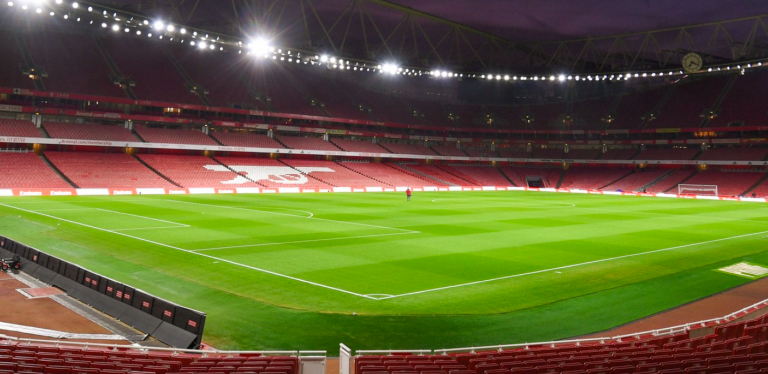 Foto do Emirates Stadium, em Londres