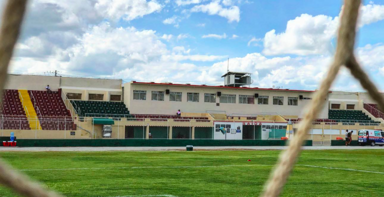 Estádio Adauto Moraes, em Juazeiro (BA)