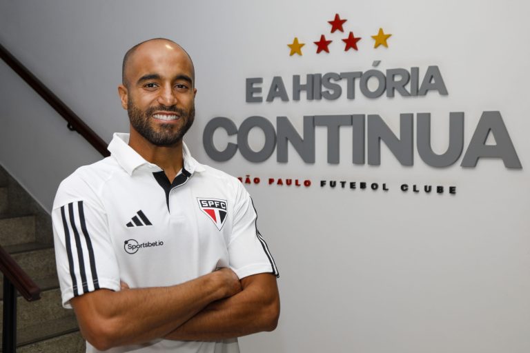 Com apresentação marcada para esta sexta, Lucas impressiona fisicamente e pode estrear pelo São Paulo no próximo domingo