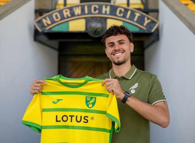 Pedro Lima, capitão do sub-20 do Palmeiras, é anunciado pelo Norwich. Foto: Reprodução/Norwich