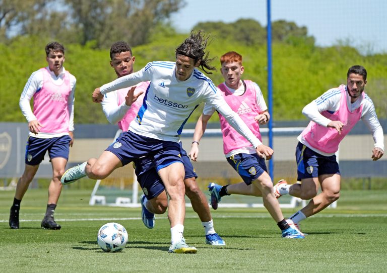 Cavani e Valentín Barco