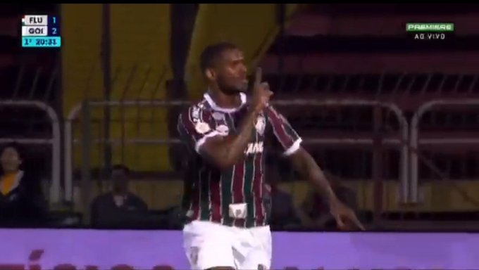 zagueiro marlon