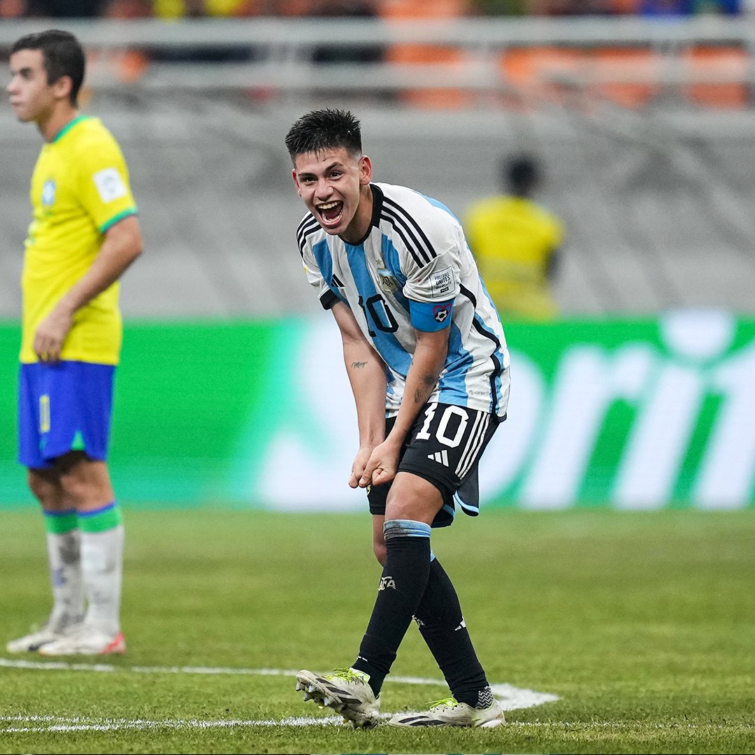 Brasil é eliminado pela Argentina na Copa do Mundo sub-17, com hat