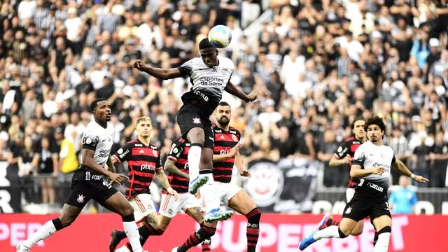 Félix Torres em Corinthians x Flamengo