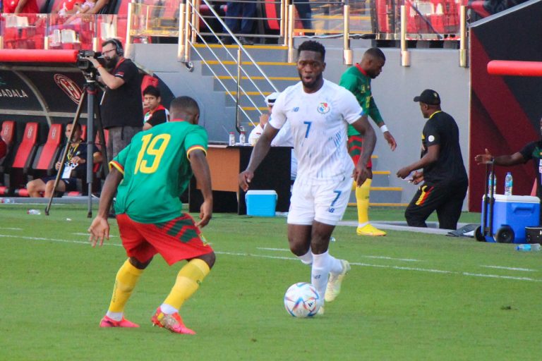 Camarões e Panamá empataram em último amistoso antes da Copa do Qatar. Foto: Reprodução/FEPAFUT.