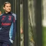 Filipe Luís em treino do Flamengo no Catar