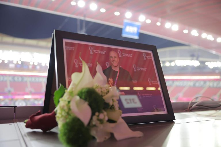 FIFA presta homenagem ao jornalista que morreu durante a cobertura da Copa do Mundo