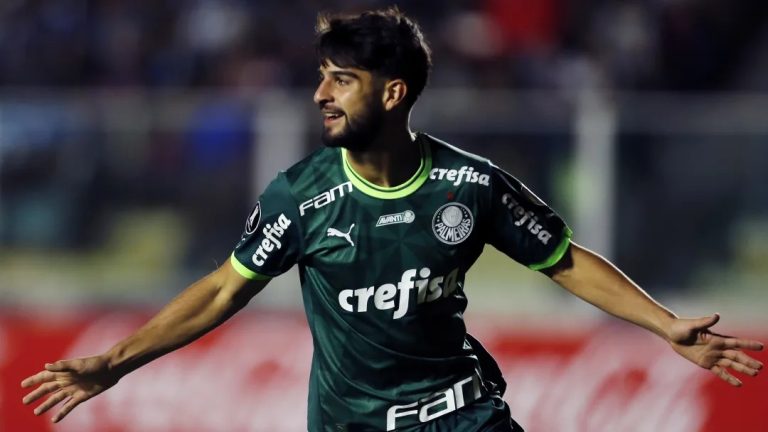 Flaco Lopez chega a marca expressiva pelo Palmeiras