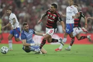 Flamengo goleia Fortaleza no Maracanã, pelo Brasileirão 2025