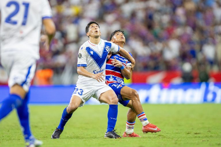 Fortaleza x Vélez Sarsfield pela Libertadores 2025