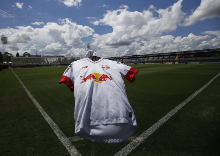 Confira a escalação do Red Bull Bragantino para a estreia na Copa Sul-Americana