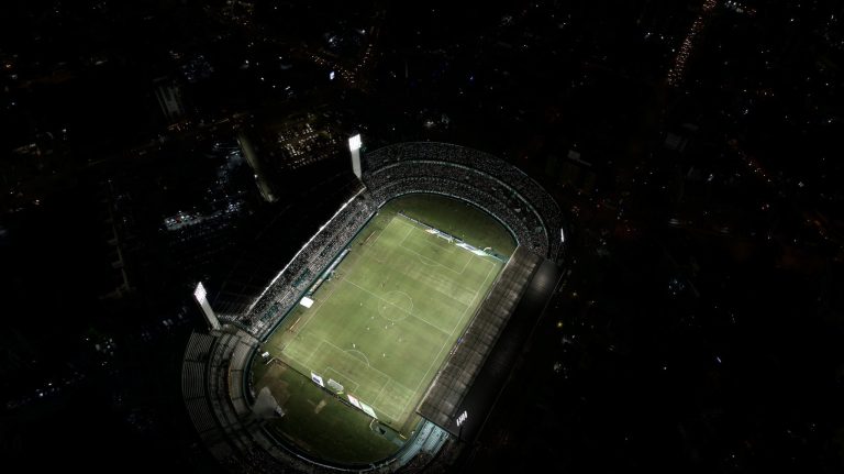 Coritiba bate recorde de público em 2023 com mais de 30 mil torcedores pagantes no Couto Pereira. Foto: Reprodução/Fuliotti