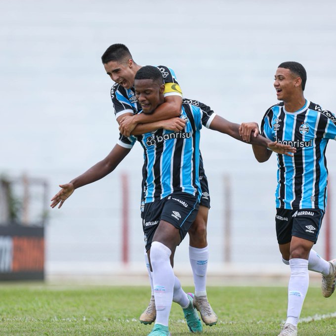 Grêmio estreia na Copinha 2024 com goleada