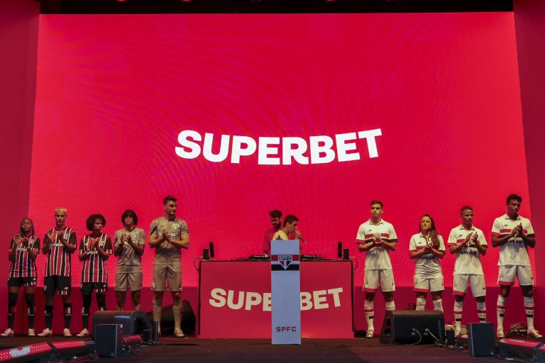 Superbet foi apresentada como nova patrocinadora do São Paulo