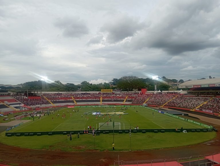 Arena Nicnet/Estádio Santa Cruz