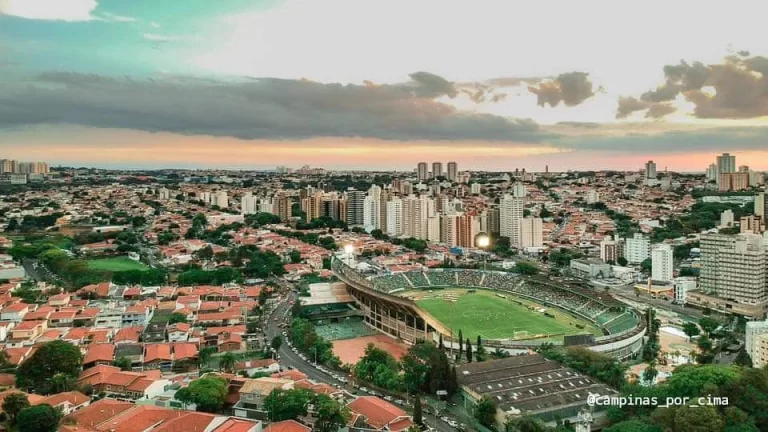 Estádio Brinco de Ouro da Princesa, em Campinas.