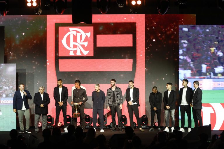 Jogadores do Flamengo premiados