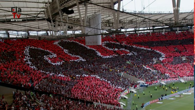 Gabigol homenageado