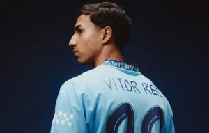 Vitor Reis é anunciado pelo Manchester City. Foto: Reprodução/Manchester City