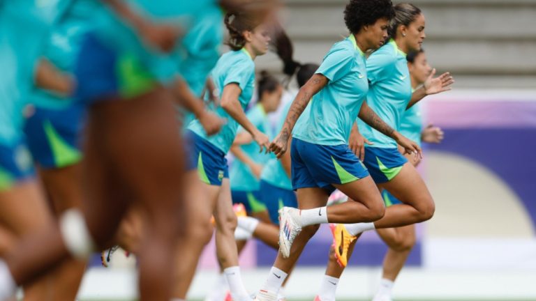 Seleção brasileira feminina