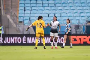 Jogadoras do Corinthians em campo durante goleada sobre o Grêmio, nas quartas de final da Supercopa Feminina 2025. Foto: Will Anacleto/Corinthians Fe