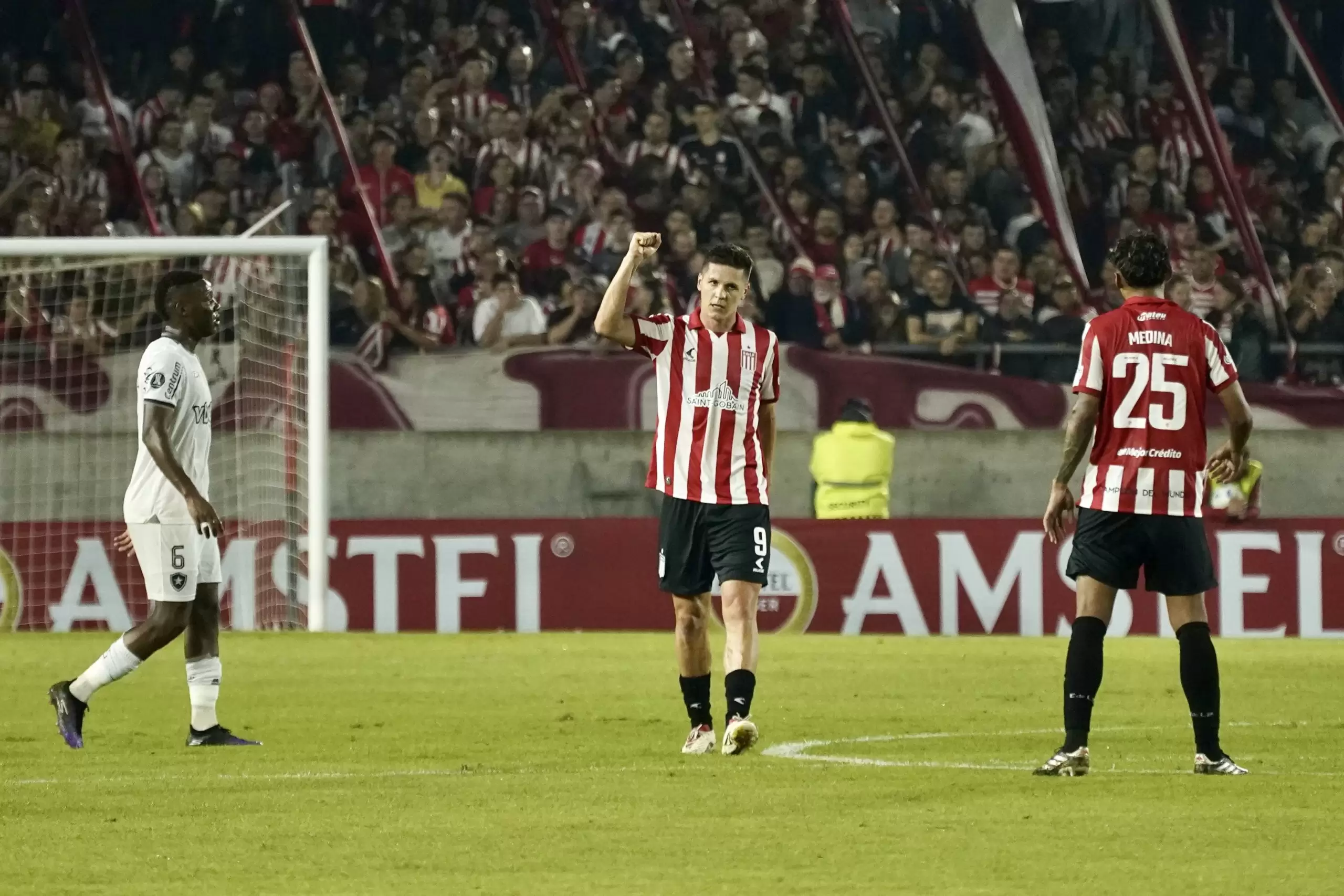 Botafogo perdeu para o Estudiantes na Libertadores