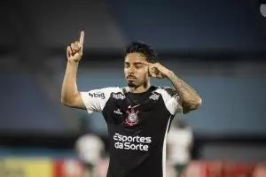 Matheus Bidu fez o gol da vitória do Corinthians