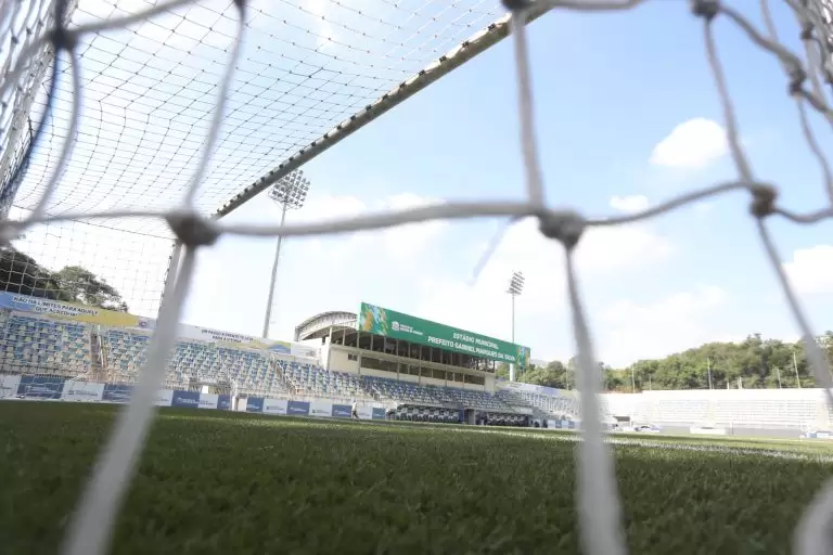 Red Bull Bragantino x Fluminense pelo Brasileirão 2025 feminino