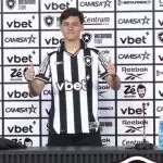 Álvaro Montoro chega ao Botafogo para jogar com a camisa 8