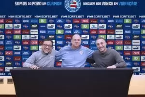 Rogério Ceni renova contrato com Bahia até dezembro de 2027