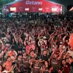 Torcida do Fluminense na Fifa Fan Zone