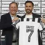Davide Ancelotti é apresentado oficialmente no Botafogo e surpreende com fato curioso