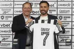 Davide Ancelotti é apresentado oficialmente no Botafogo e surpreende com fato curioso
