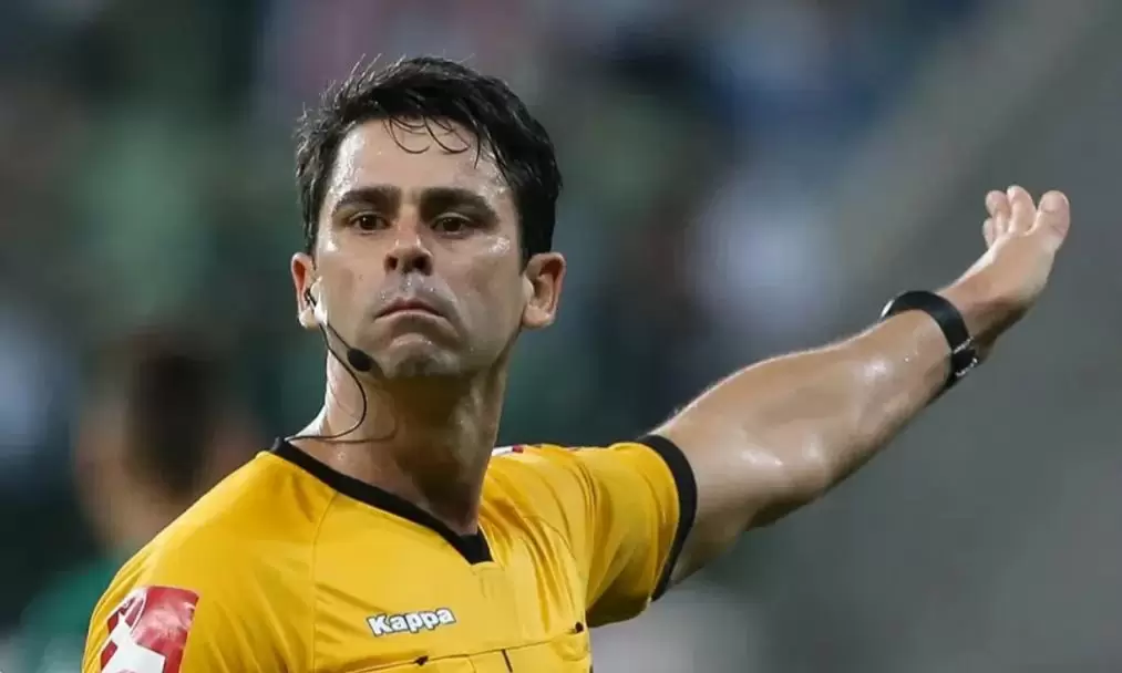 Árbitro Flavio Rodrigues de Souza