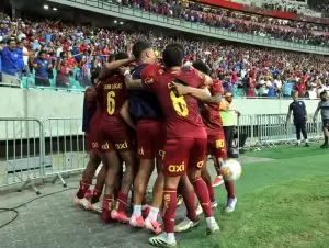 Bahia comemorando a classificação para final da Copa do Nordeste