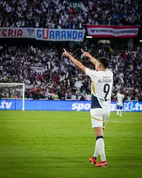 Alzugaray fez um dos gols da vitória da LDU sobre o Botafogo