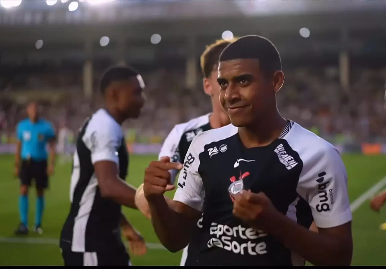 Gui Negão marca em Vasco x Corinthians