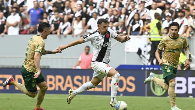 Hugo Moura em Vasco x Palmeiras