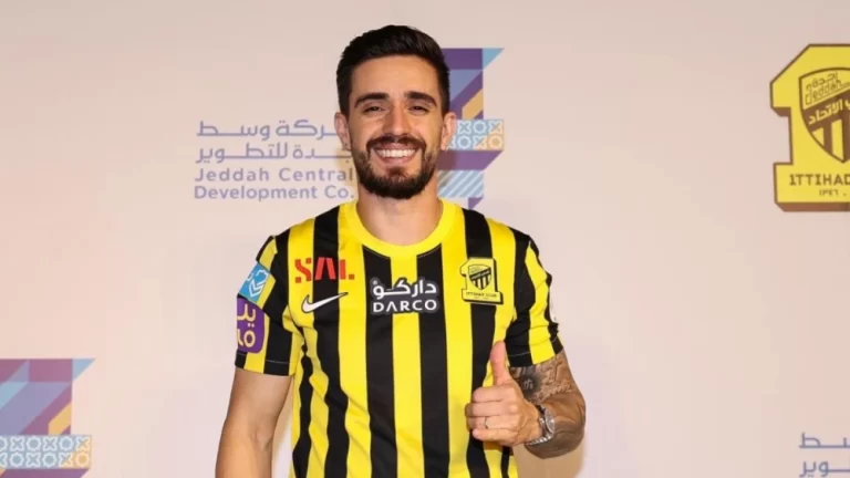 Igor Coronado, atualmente no Al Ittihad, deseja retornar ao futebol brasileiro