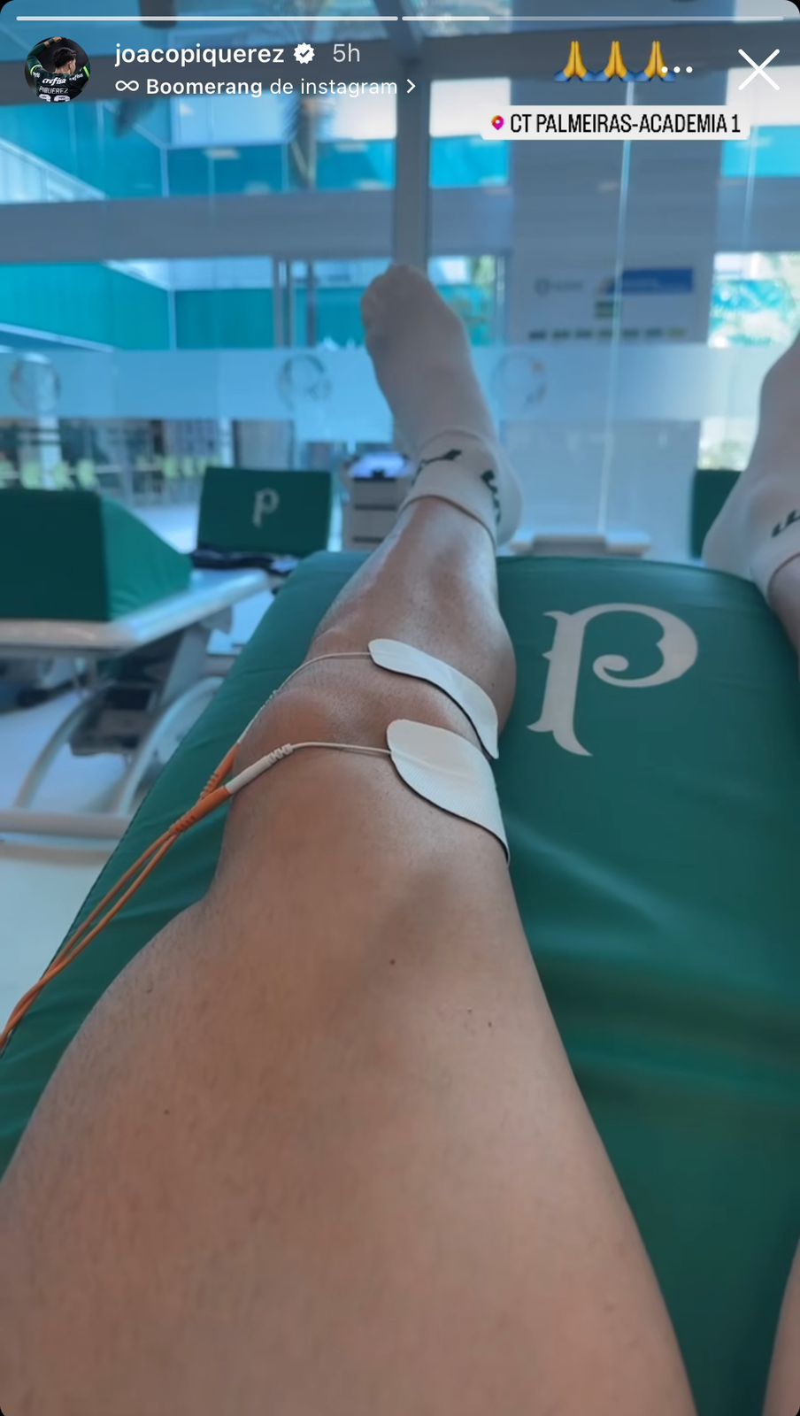 Joaquín Piquerez inicia tratamento de lesão no joelho. Foto: Reprodução/Instagram