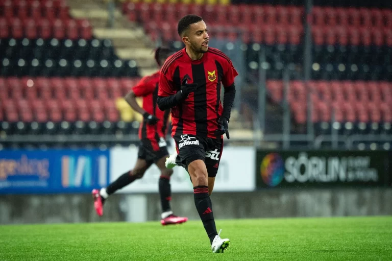 Erick Brendon, meia do time sueco Ostersunds FK. Foto: Divulgação/Ostersunds FK