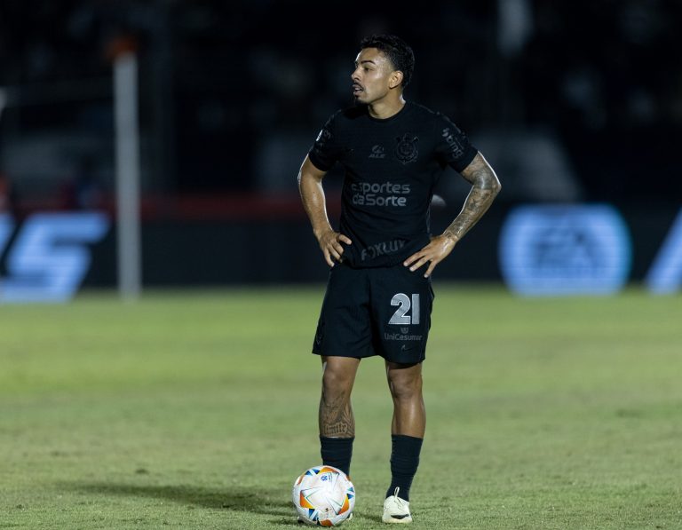 Matheus Bidu, lateral-esquerdo do Corinthians. Foto: Divulgação / Agência Corinthians