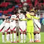 Jogadores do Flamengo em partida contra o Cruz Azul na Copa Intercontinental