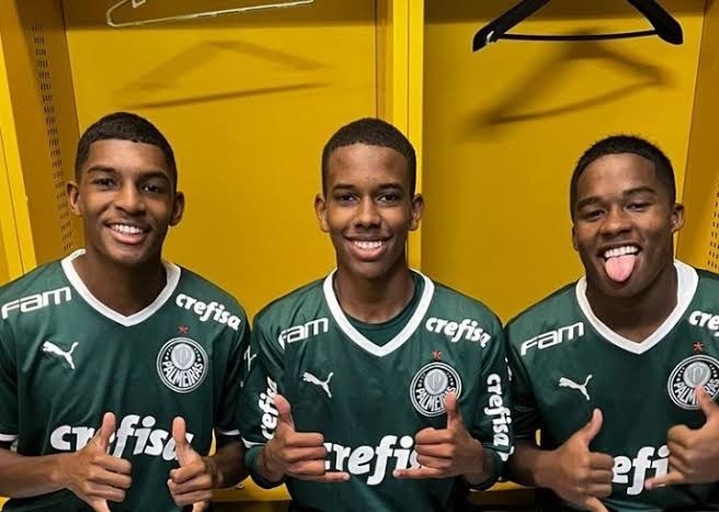 Parça de Endrick no Palmeiras prefere Barcelona e é chamado de 'Messinho'