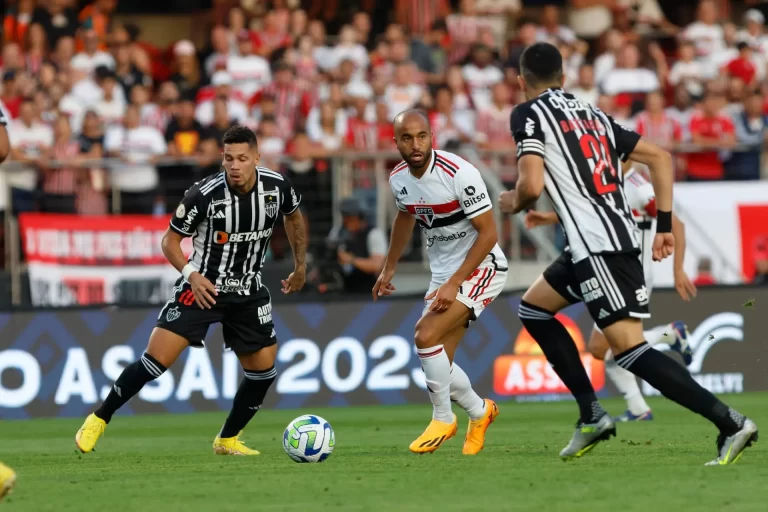 São Paulo x Atlético-MG - Foto: Rubens Chiri / saopaulofc.net